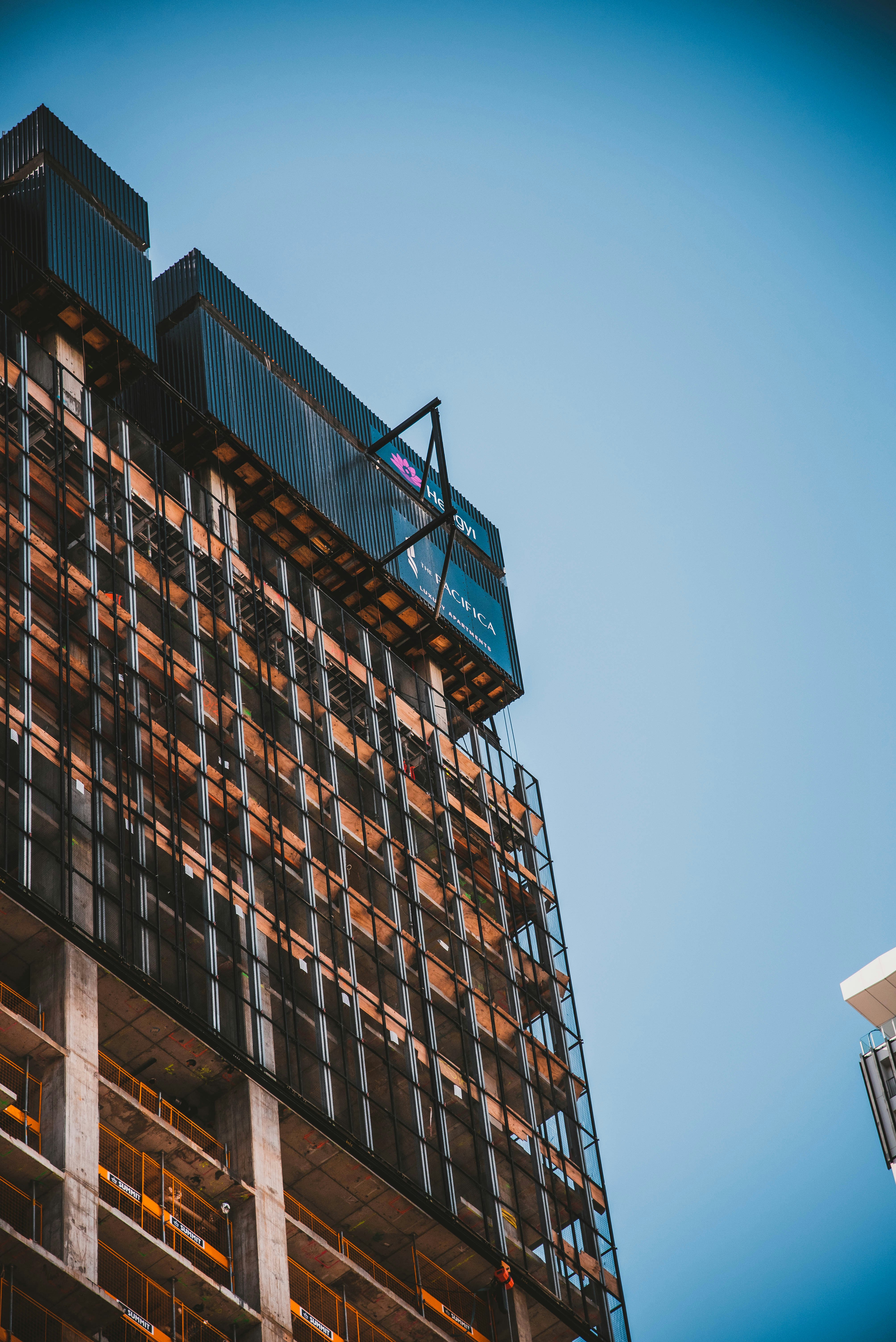 brown and grey high rise building